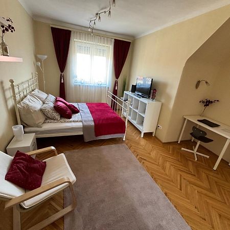 Downtown Hideaway Apartman Budapest Extérieur photo