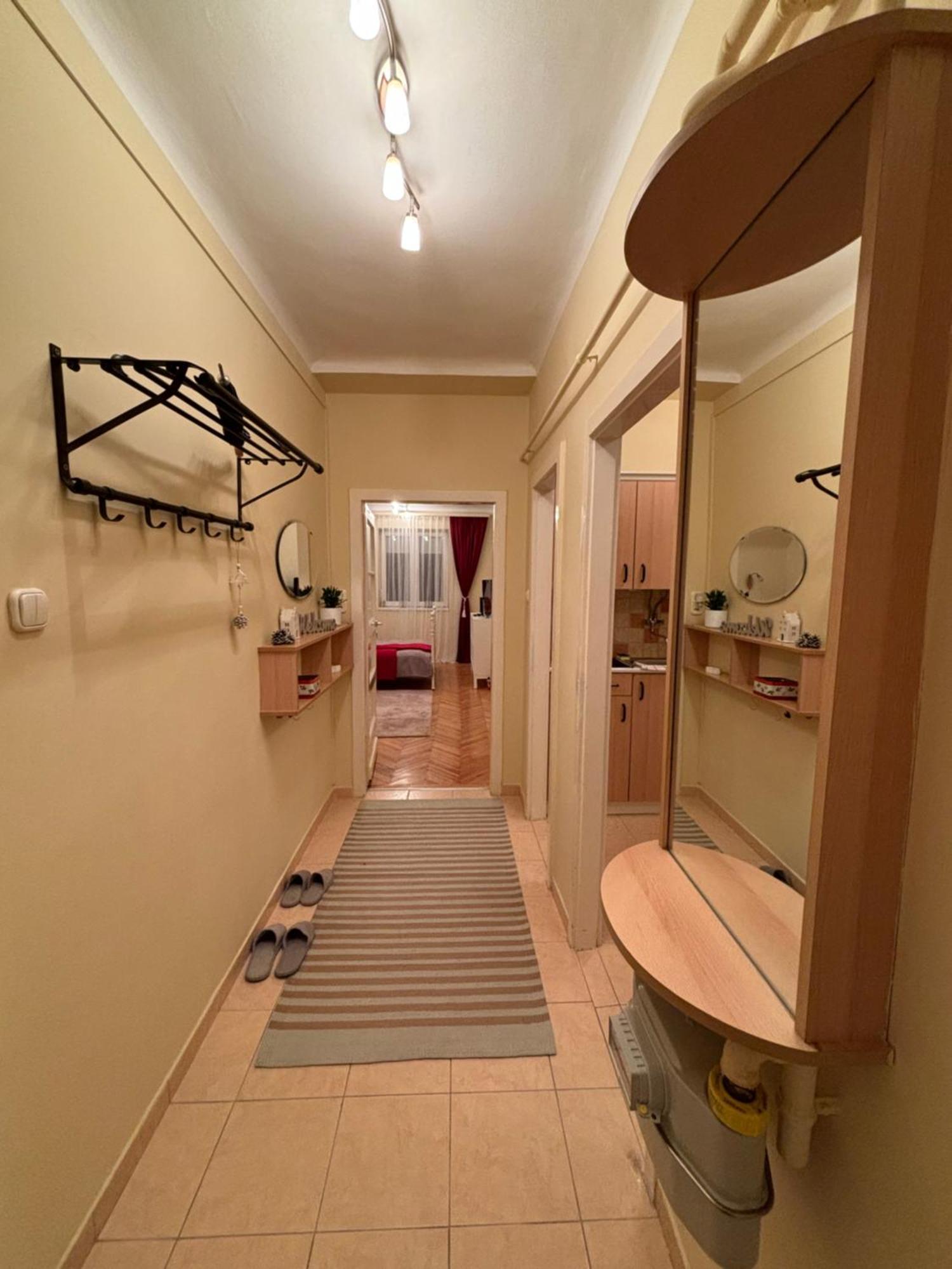 Downtown Hideaway Apartman Budapest Extérieur photo