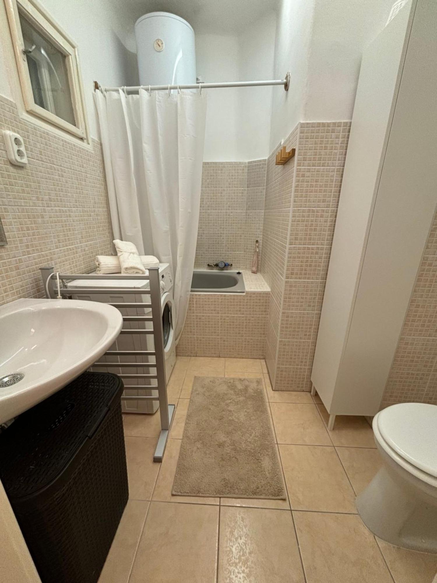 Downtown Hideaway Apartman Budapest Extérieur photo